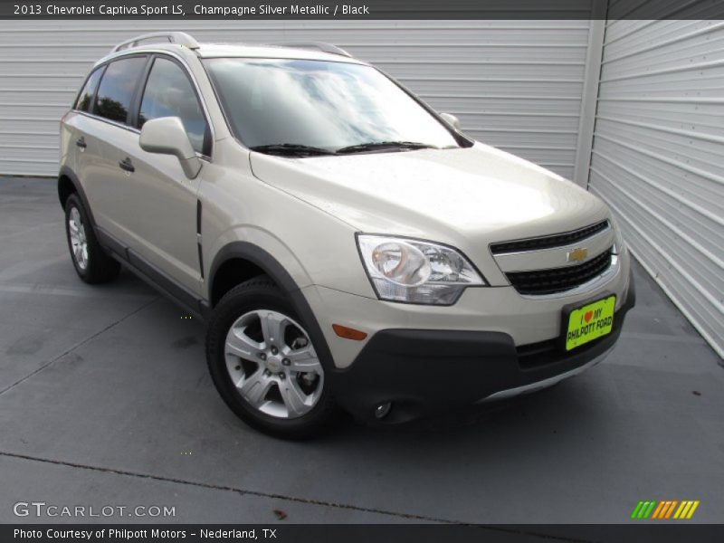 Champagne Silver Metallic / Black 2013 Chevrolet Captiva Sport LS