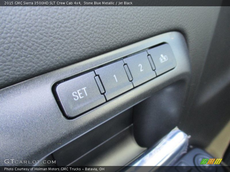 Controls of 2015 Sierra 3500HD SLT Crew Cab 4x4
