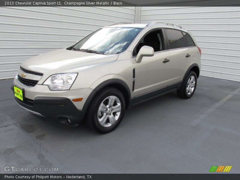 Champagne Silver Metallic / Black 2013 Chevrolet Captiva Sport LS