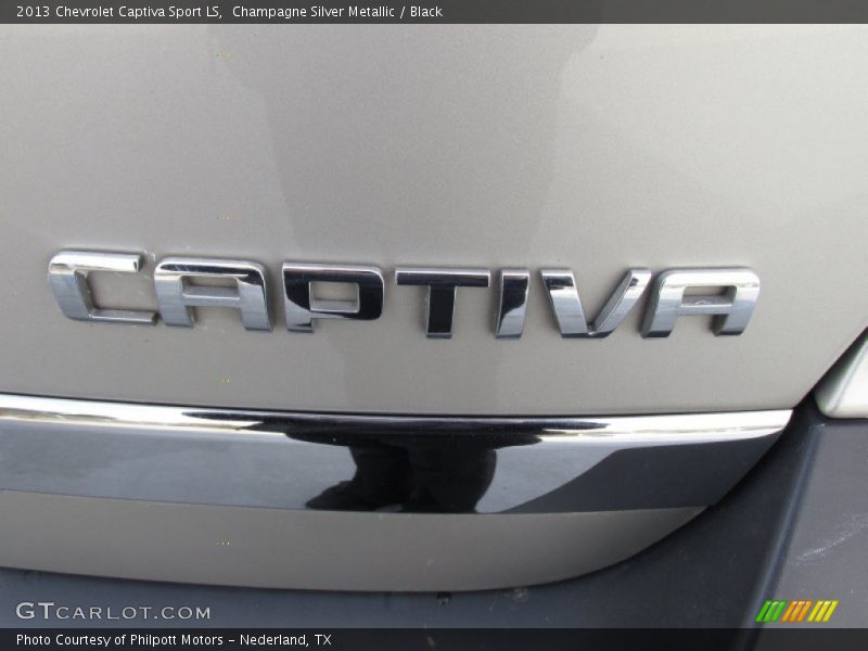 Champagne Silver Metallic / Black 2013 Chevrolet Captiva Sport LS