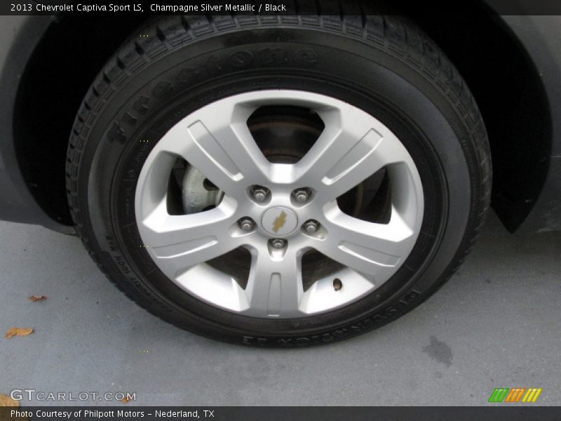 Champagne Silver Metallic / Black 2013 Chevrolet Captiva Sport LS