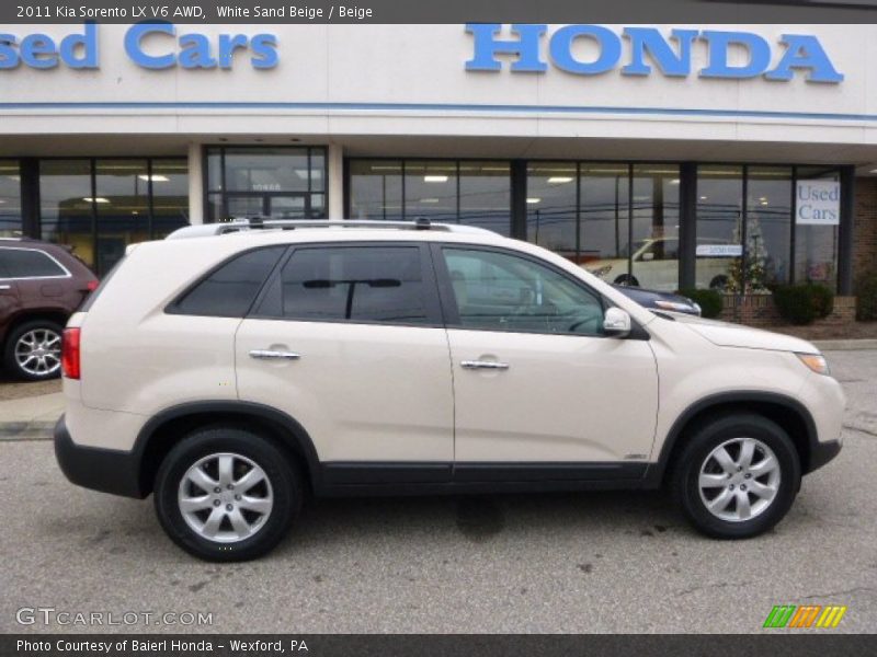 White Sand Beige / Beige 2011 Kia Sorento LX V6 AWD