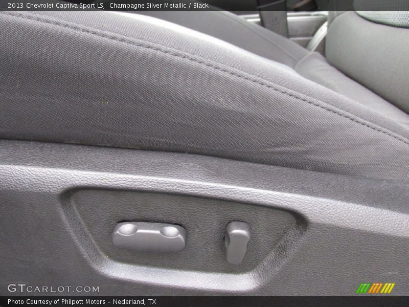 Champagne Silver Metallic / Black 2013 Chevrolet Captiva Sport LS