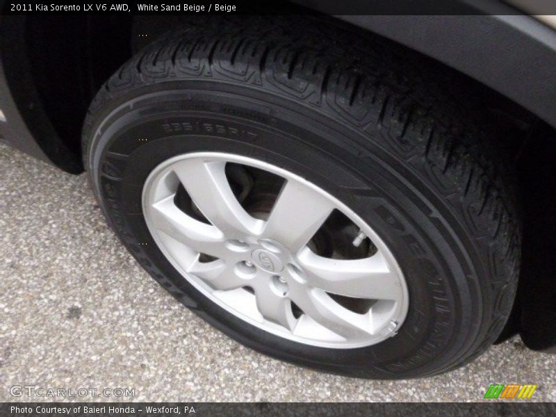 White Sand Beige / Beige 2011 Kia Sorento LX V6 AWD