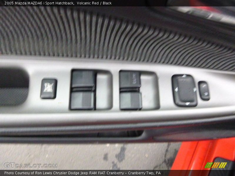 Volcanic Red / Black 2005 Mazda MAZDA6 i Sport Hatchback
