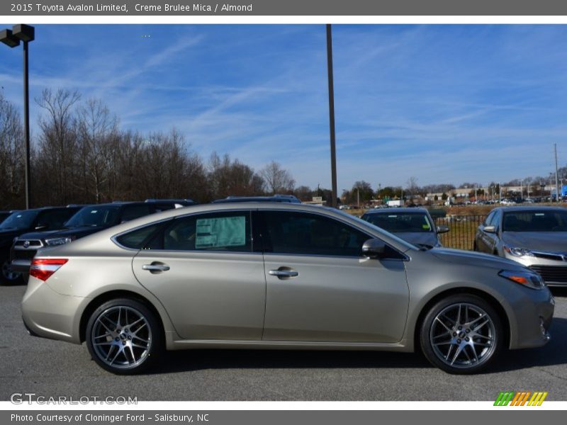 Creme Brulee Mica / Almond 2015 Toyota Avalon Limited
