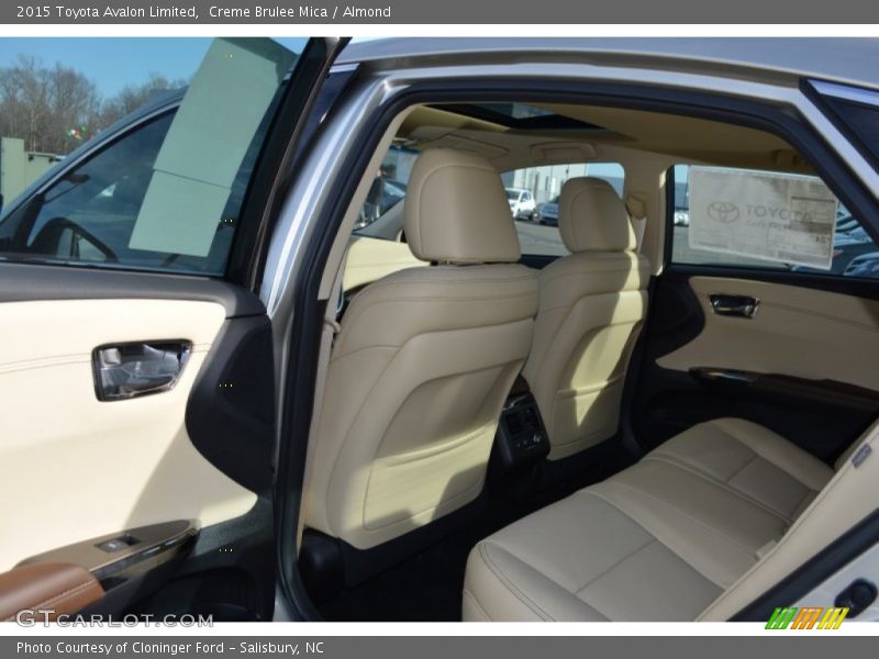 Creme Brulee Mica / Almond 2015 Toyota Avalon Limited