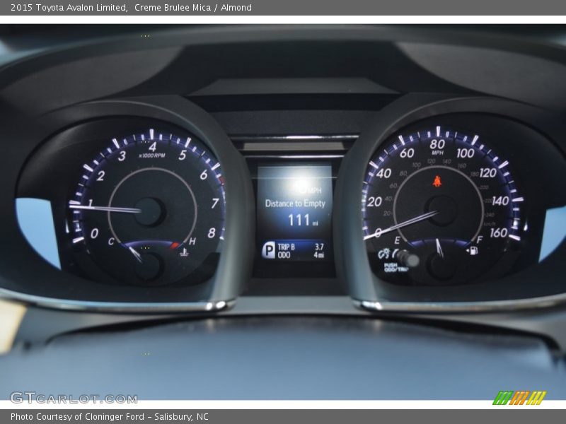 Creme Brulee Mica / Almond 2015 Toyota Avalon Limited