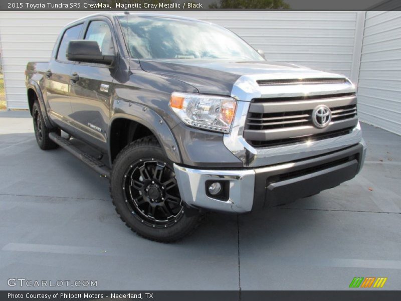 Magnetic Gray Metallic / Black 2015 Toyota Tundra SR5 CrewMax