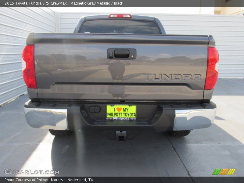 Magnetic Gray Metallic / Black 2015 Toyota Tundra SR5 CrewMax
