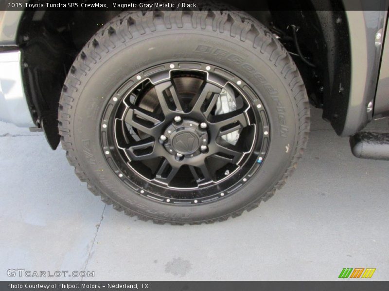Magnetic Gray Metallic / Black 2015 Toyota Tundra SR5 CrewMax