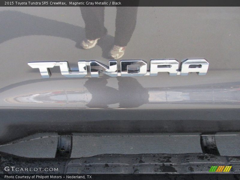 Magnetic Gray Metallic / Black 2015 Toyota Tundra SR5 CrewMax