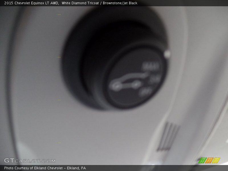 White Diamond Tricoat / Brownstone/Jet Black 2015 Chevrolet Equinox LT AWD