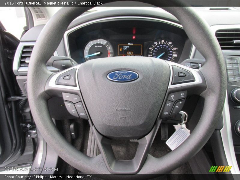 Magnetic Metallic / Charcoal Black 2015 Ford Fusion SE