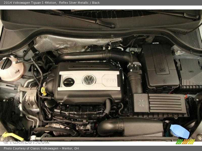 Reflex Silver Metallic / Black 2014 Volkswagen Tiguan S 4Motion