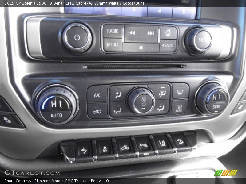 Summit White / Cocoa/Dune 2015 GMC Sierra 2500HD Denali Crew Cab 4x4