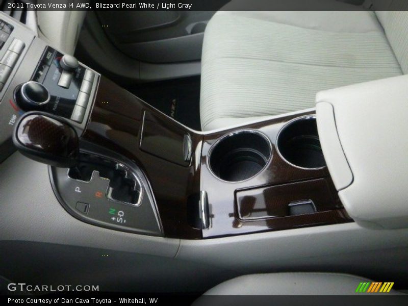 Blizzard Pearl White / Light Gray 2011 Toyota Venza I4 AWD