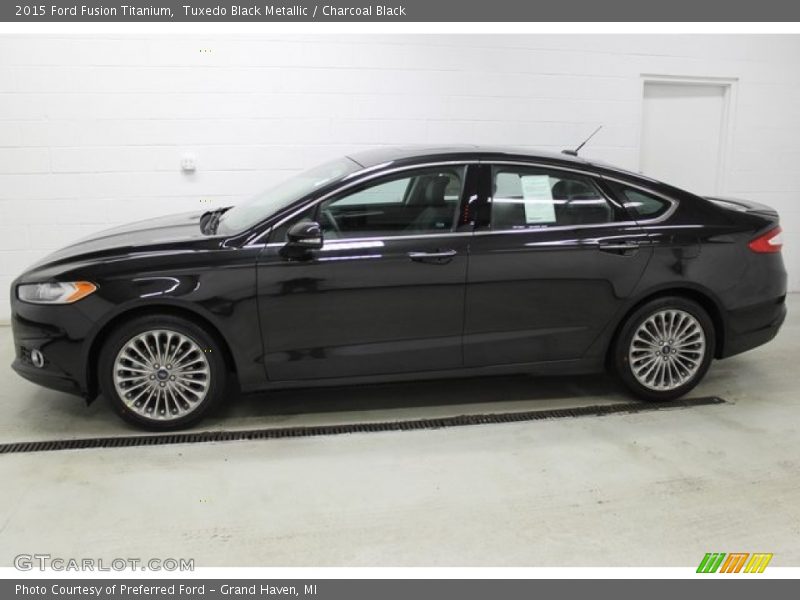 Tuxedo Black Metallic / Charcoal Black 2015 Ford Fusion Titanium
