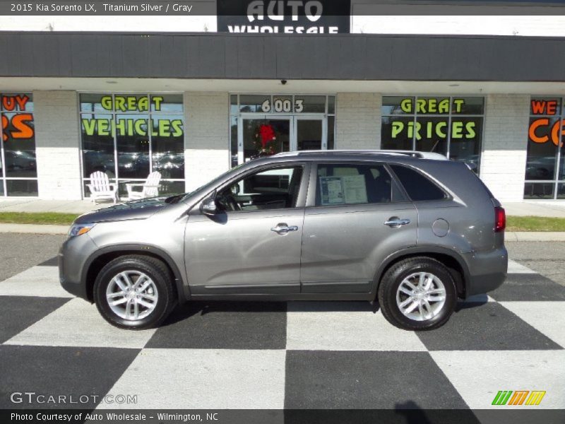 Titanium Silver / Gray 2015 Kia Sorento LX
