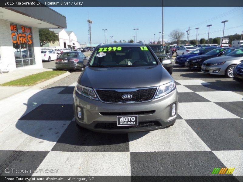 Titanium Silver / Gray 2015 Kia Sorento LX
