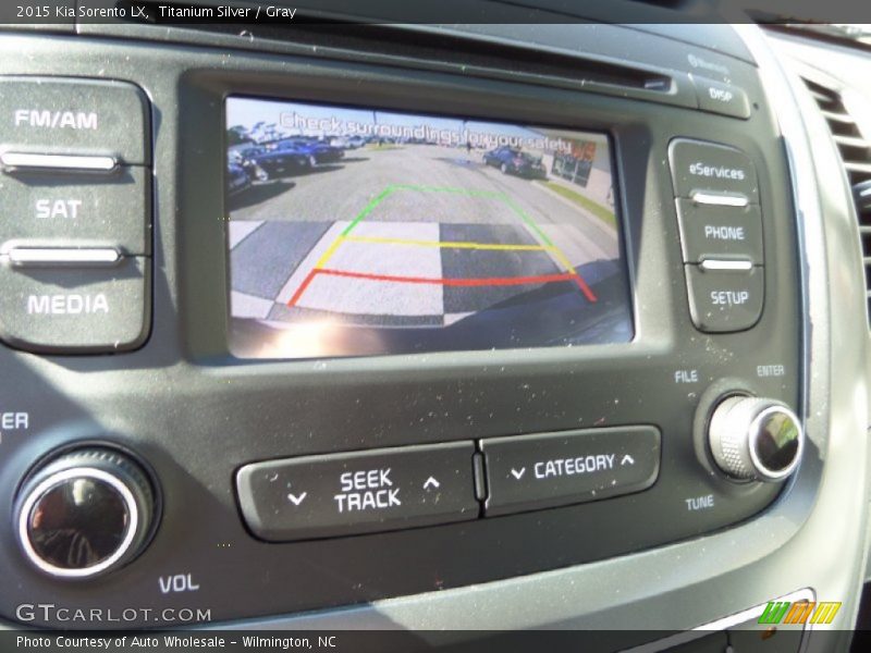 Titanium Silver / Gray 2015 Kia Sorento LX