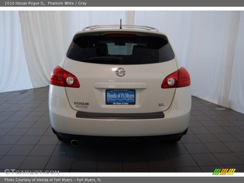 Phantom White / Gray 2010 Nissan Rogue SL
