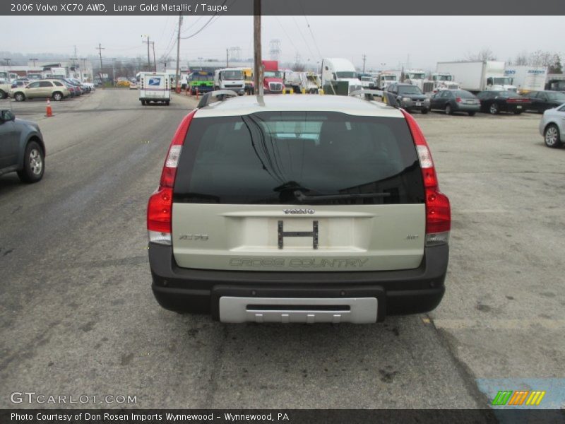 Lunar Gold Metallic / Taupe 2006 Volvo XC70 AWD