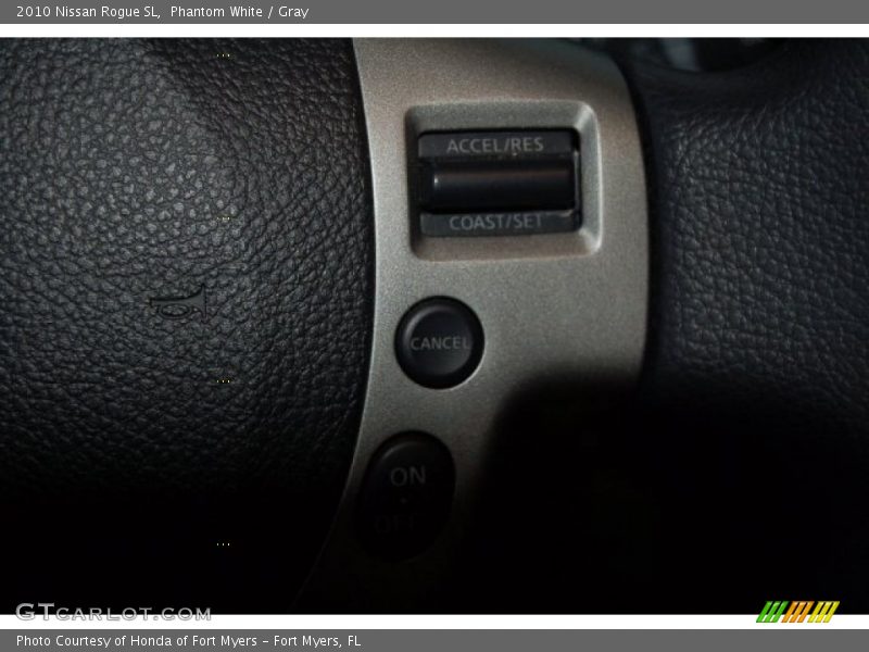 Phantom White / Gray 2010 Nissan Rogue SL