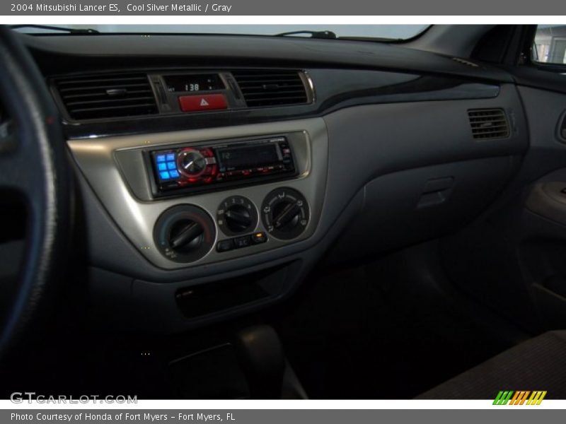 Cool Silver Metallic / Gray 2004 Mitsubishi Lancer ES