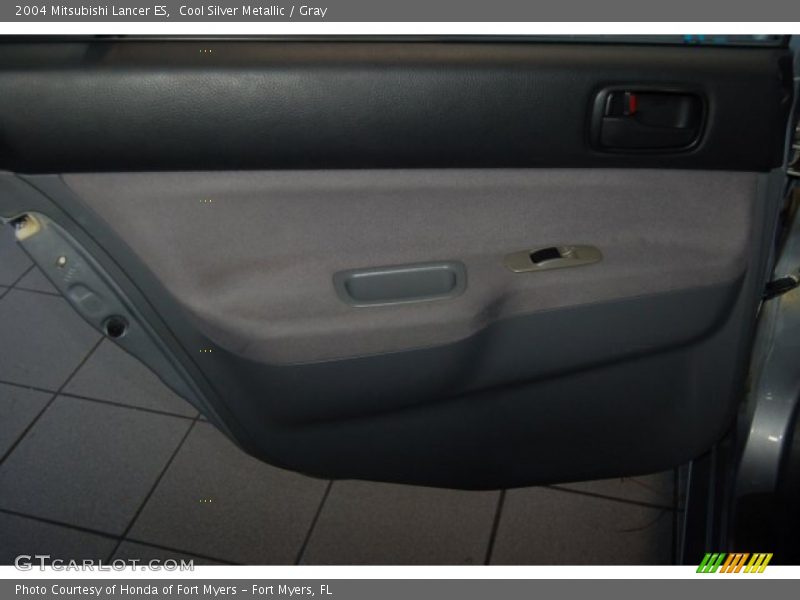 Cool Silver Metallic / Gray 2004 Mitsubishi Lancer ES