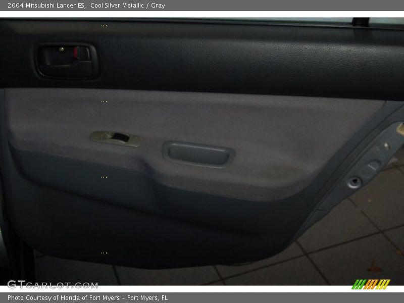 Cool Silver Metallic / Gray 2004 Mitsubishi Lancer ES