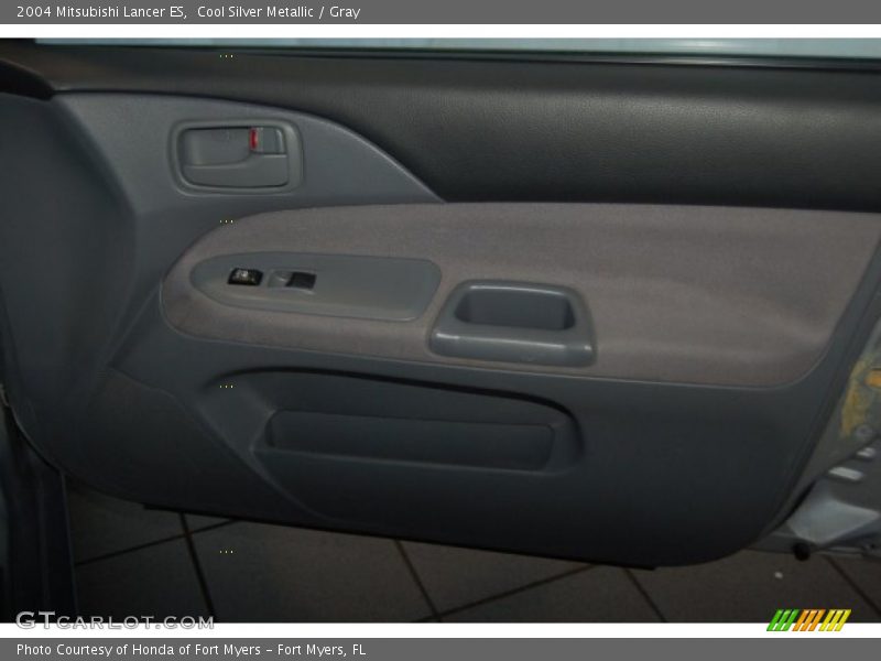 Cool Silver Metallic / Gray 2004 Mitsubishi Lancer ES