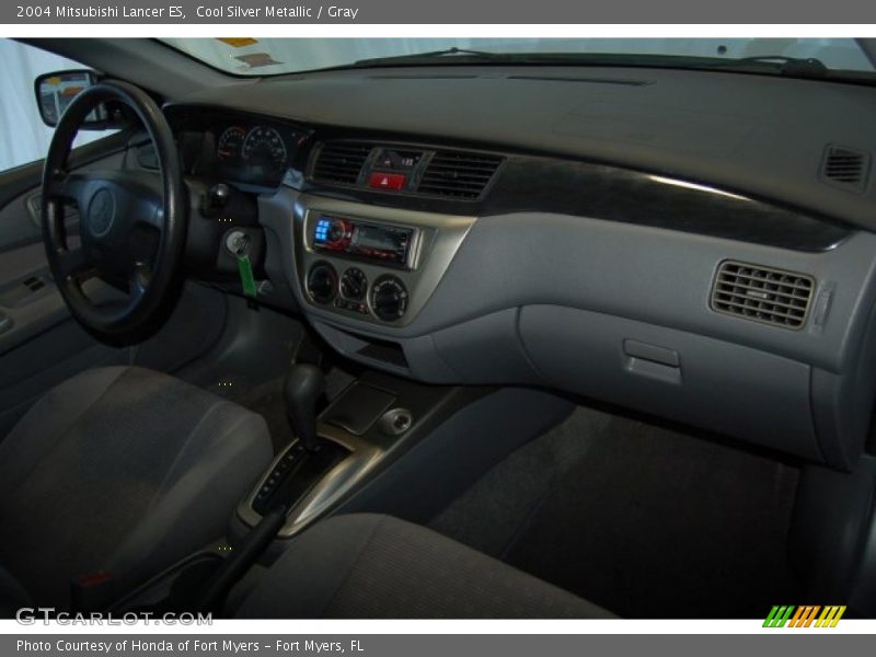 Cool Silver Metallic / Gray 2004 Mitsubishi Lancer ES