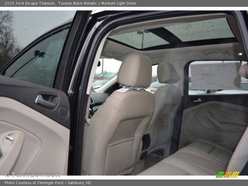 Tuxedo Black Metallic / Medium Light Stone 2015 Ford Escape Titanium