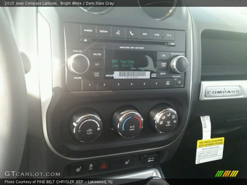 Bright White / Dark Slate Gray 2015 Jeep Compass Latitude