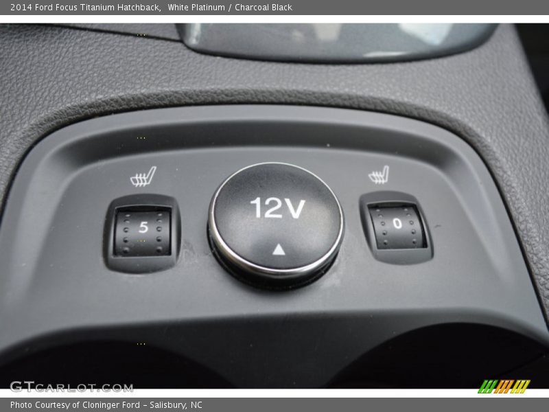 White Platinum / Charcoal Black 2014 Ford Focus Titanium Hatchback
