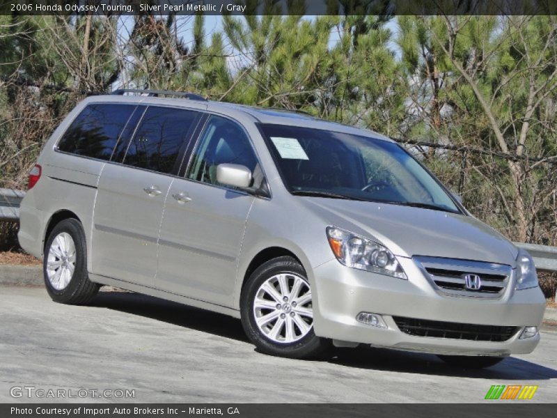 Silver Pearl Metallic / Gray 2006 Honda Odyssey Touring