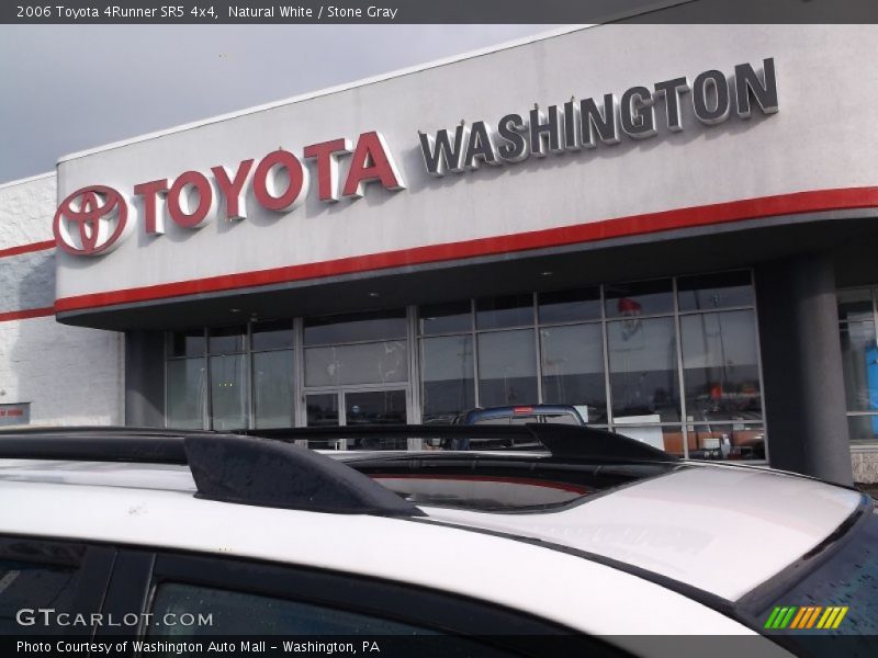 Natural White / Stone Gray 2006 Toyota 4Runner SR5 4x4