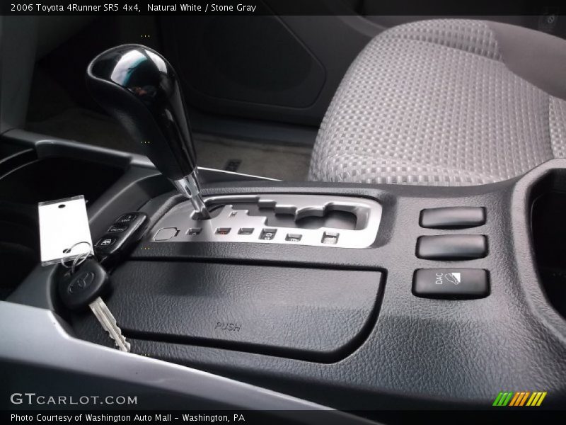 Natural White / Stone Gray 2006 Toyota 4Runner SR5 4x4