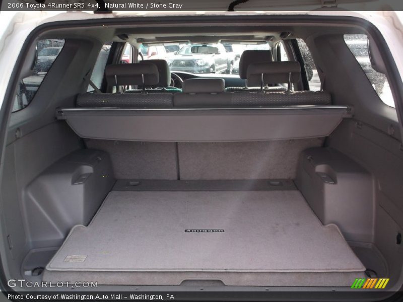Natural White / Stone Gray 2006 Toyota 4Runner SR5 4x4