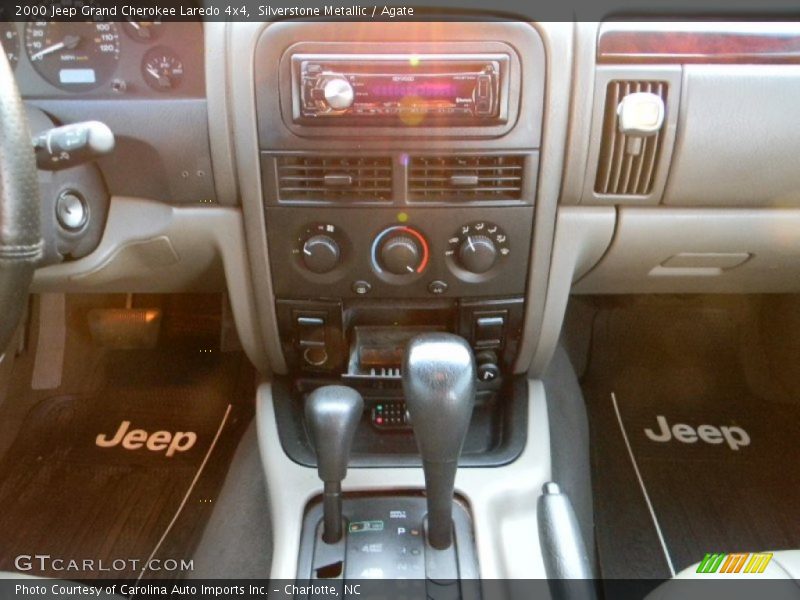 Silverstone Metallic / Agate 2000 Jeep Grand Cherokee Laredo 4x4