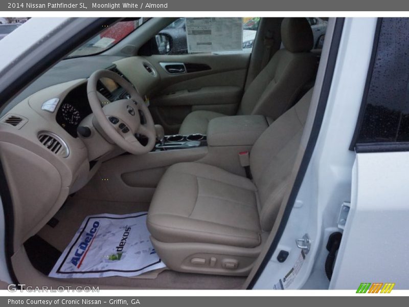  2014 Pathfinder SL Almond Interior