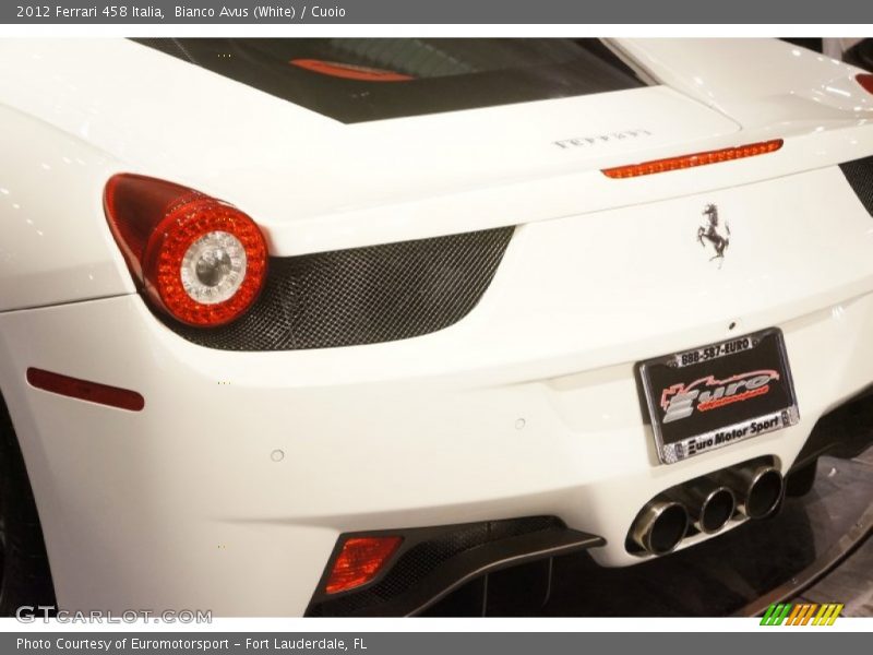 Bianco Avus (White) / Cuoio 2012 Ferrari 458 Italia