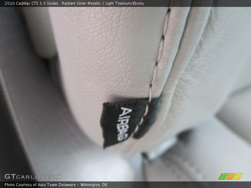 Radiant Silver Metallic / Light Titanium/Ebony 2010 Cadillac CTS 3.0 Sedan