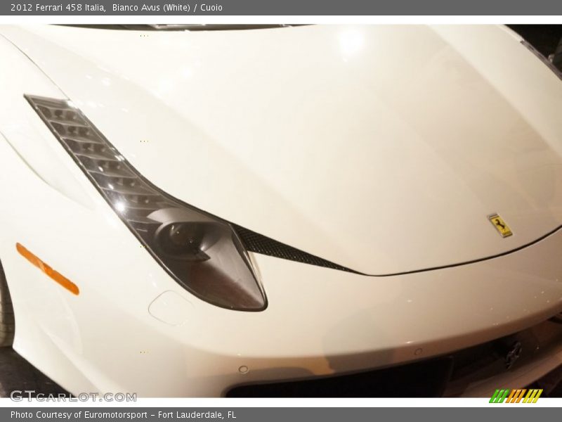 Bianco Avus (White) / Cuoio 2012 Ferrari 458 Italia