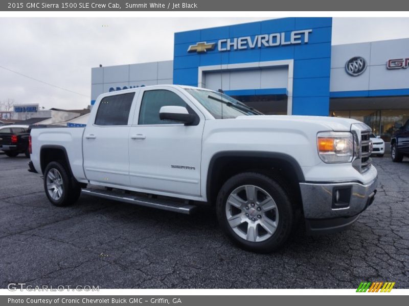 Summit White / Jet Black 2015 GMC Sierra 1500 SLE Crew Cab