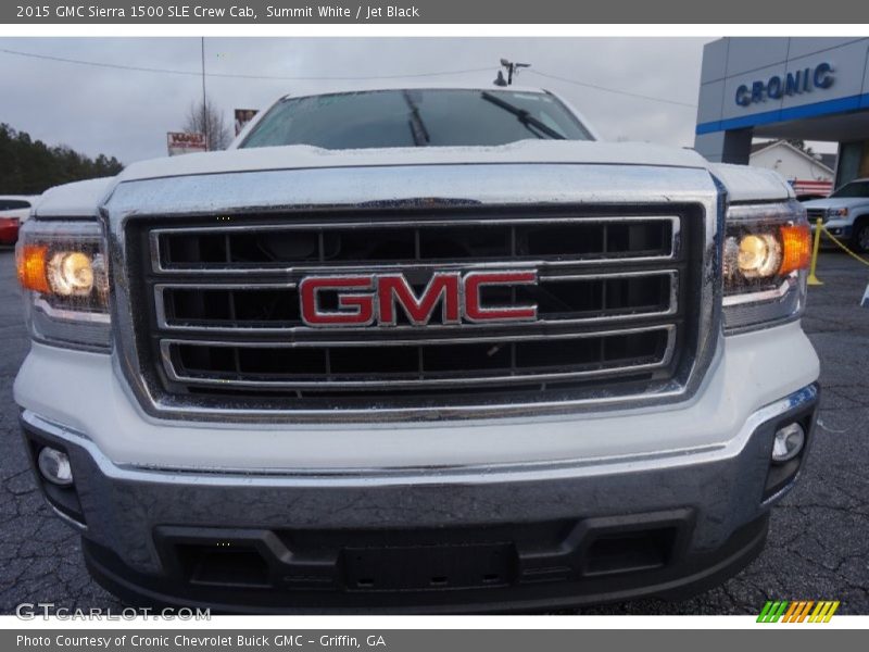 Summit White / Jet Black 2015 GMC Sierra 1500 SLE Crew Cab