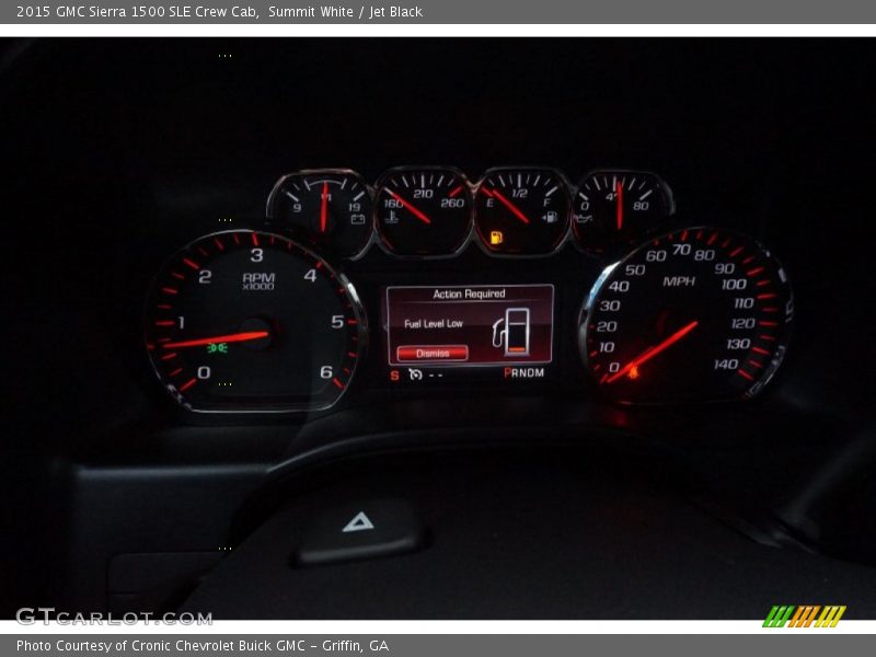 Summit White / Jet Black 2015 GMC Sierra 1500 SLE Crew Cab