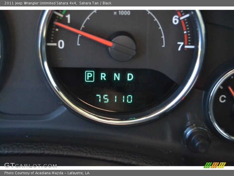 Sahara Tan / Black 2011 Jeep Wrangler Unlimited Sahara 4x4