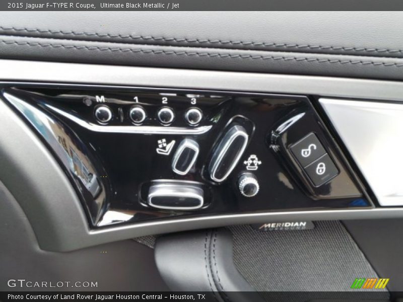 Ultimate Black Metallic / Jet 2015 Jaguar F-TYPE R Coupe